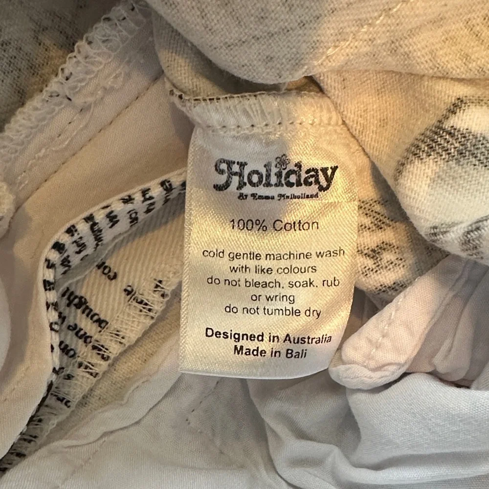 Holiday by Emma Mulholland this super